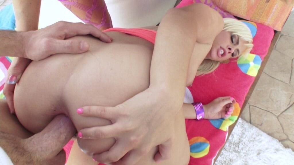 Big Butt Anal Threesomes